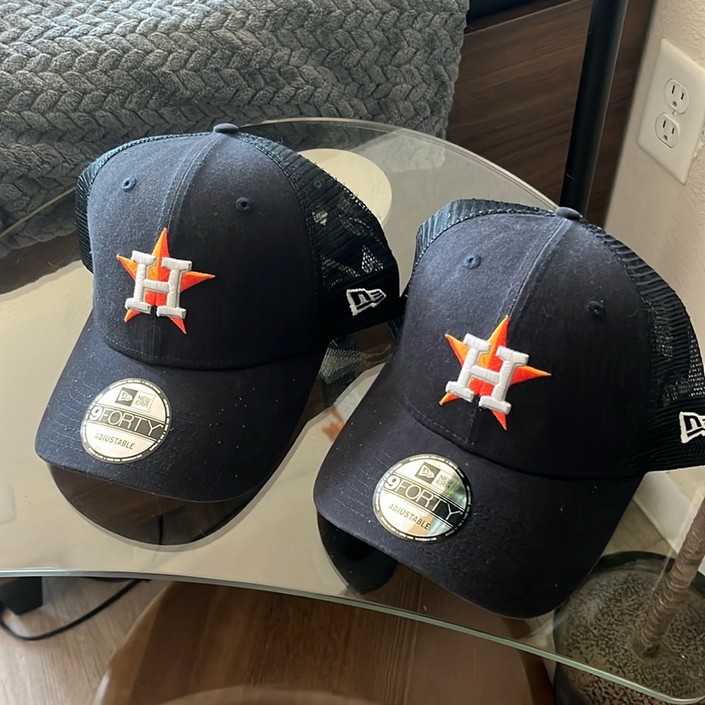 Houston astros trucker hat NWT